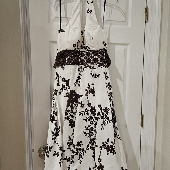 Cocktail dress - Picture 6 of 8